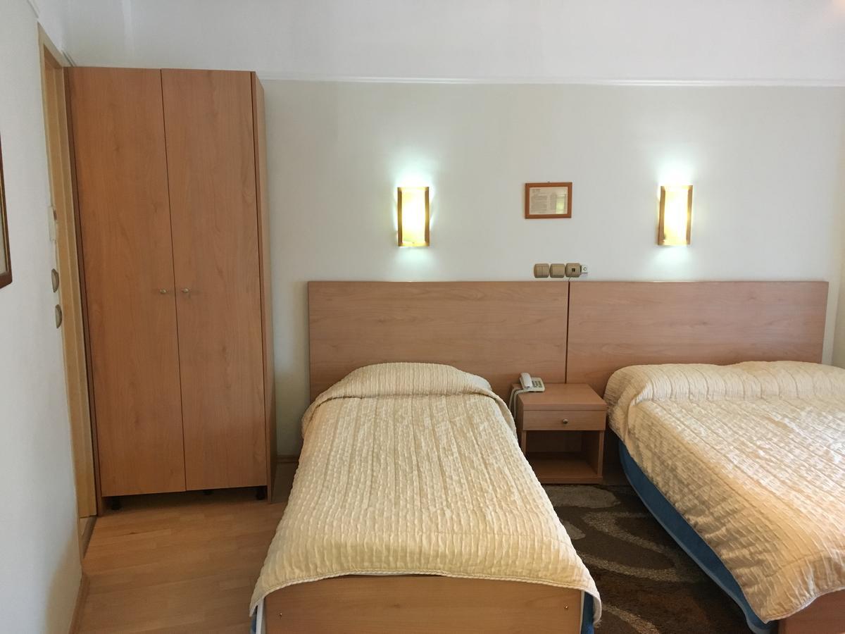 Hotel Orestion - Bike And Motorcycle Friendly Hotel Kastoria Exterior foto